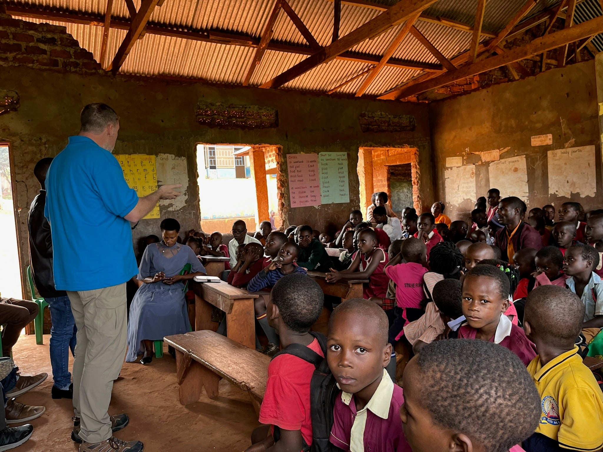 A full class at Seya Light, 2024.