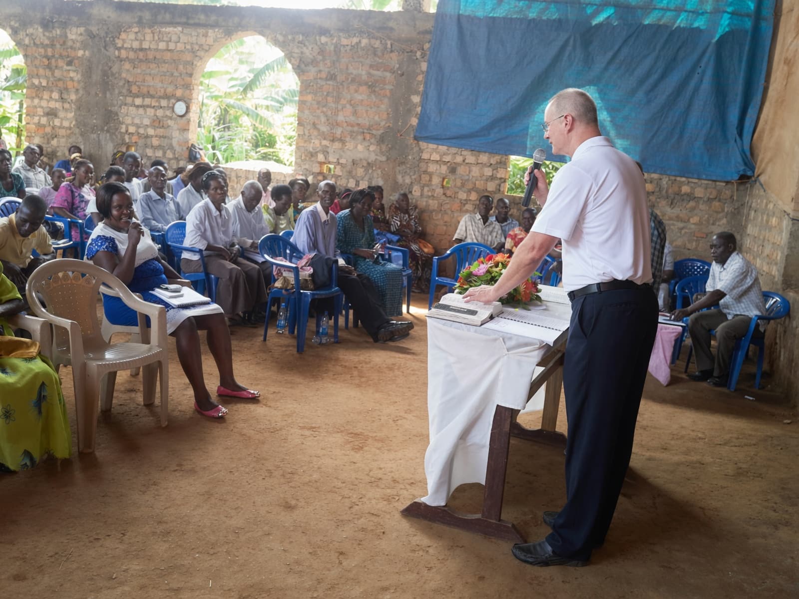 Teacher addressing seated pastors at the 1st Symposium, 2014.